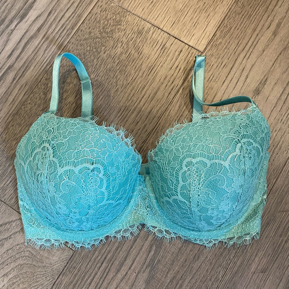 Victoria's Secret Dream Angels Lace Bra